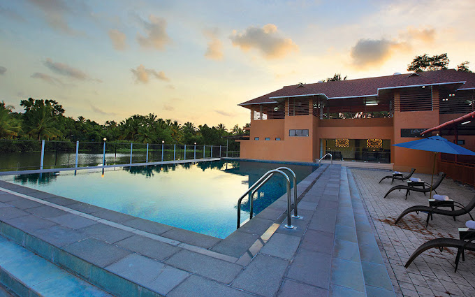 Grand Ayur Island Resort